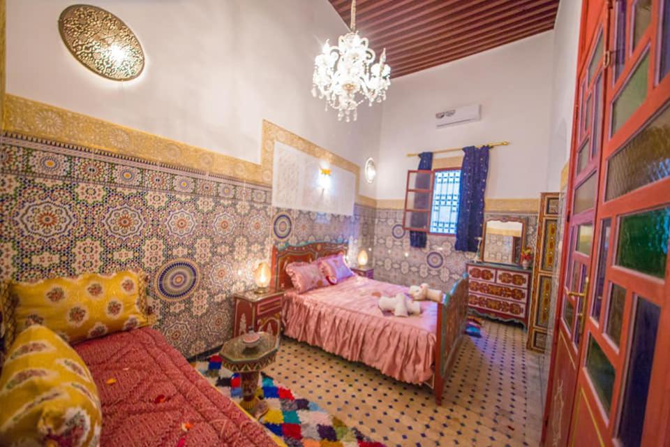 Riad Fes Hayat - Confort Stay Exterior photo